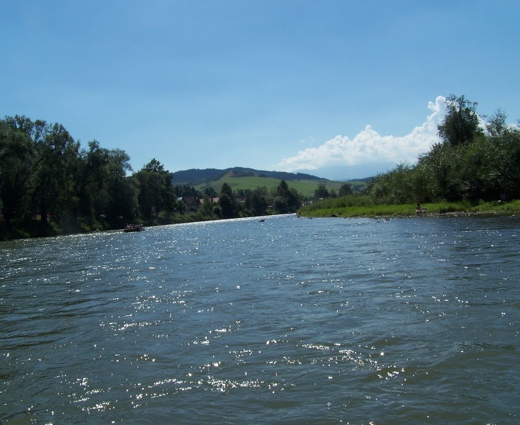 El río Dunajec by Bibiana Papp