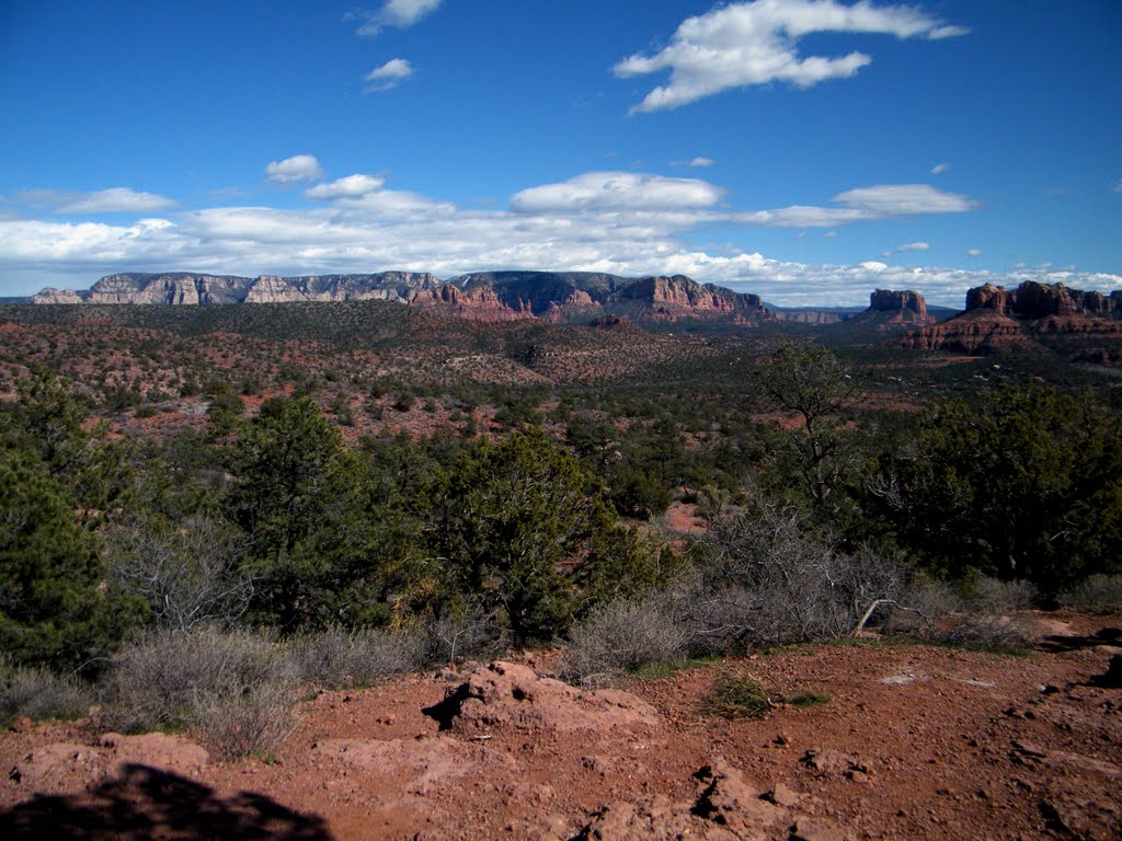 Scenic Sedona by roadtripstuff