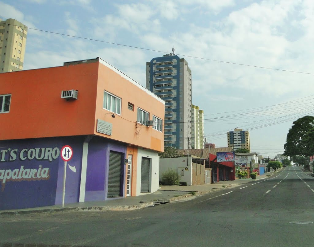 Rua Bahia - Campo Grande/MS by Carlos Morcego