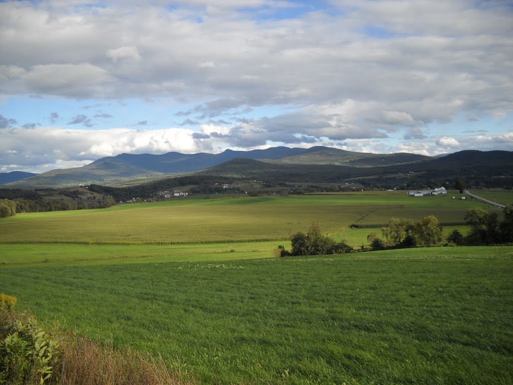 Frelighsburg Quebec by Jamie Cane