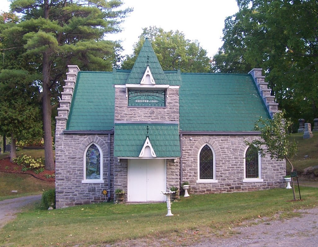 PICTON - Glenwood Cemetery Chapel (1901) by stabins