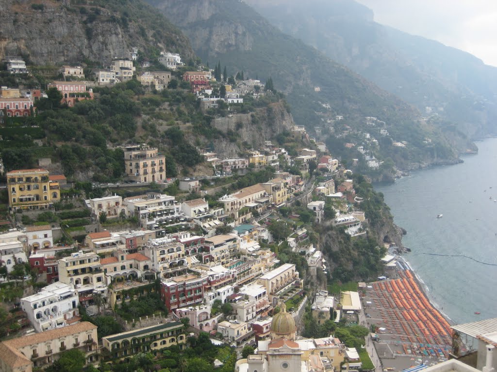 27-08-10 Positano, Panorama della Spiaggia by Arciere82