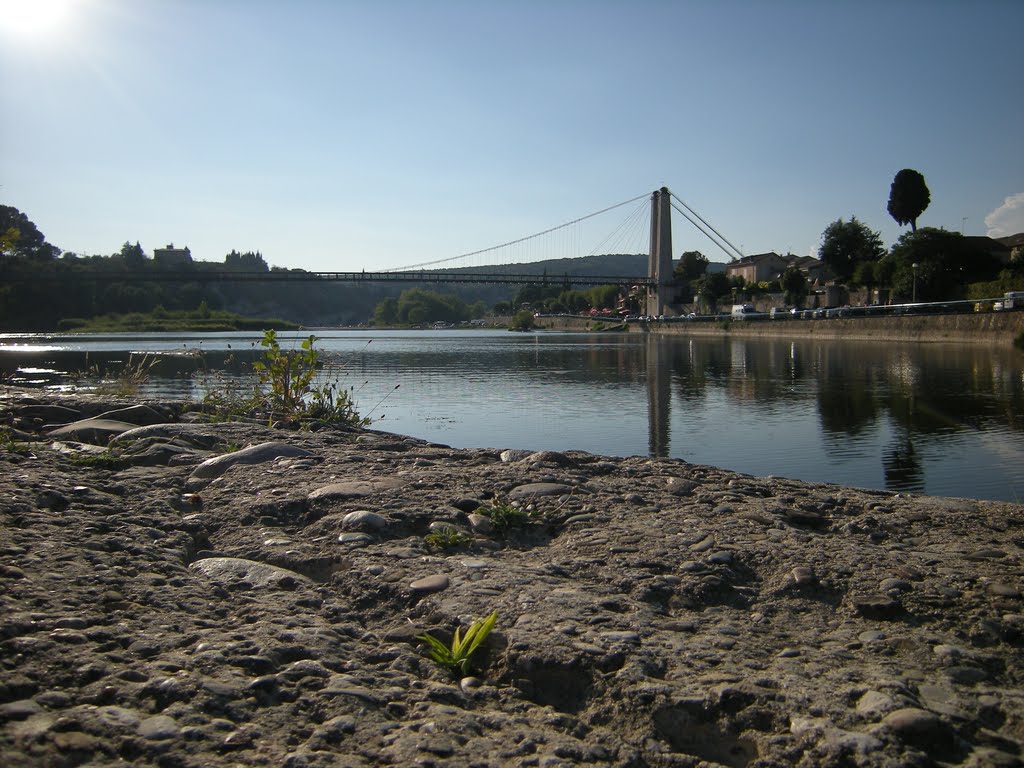 Saint-Martin-d'Ardèche, France by aanthes