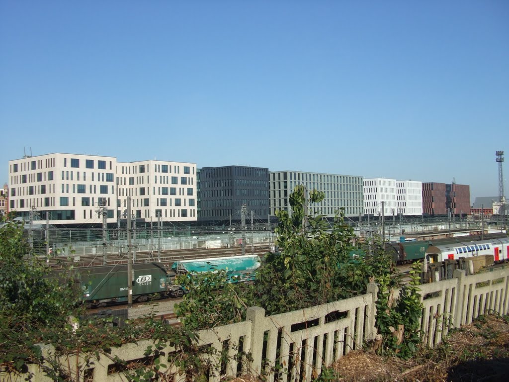 Nieuw kantoorgebouwen Leuven by Googleearthfreak