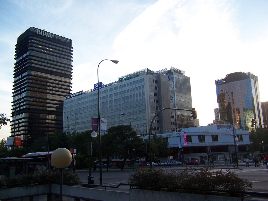 Torre BBVA desde Pº de la Castellana by DaDvD