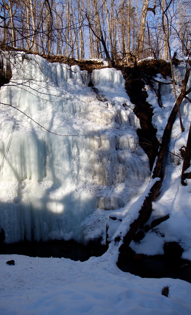 Governor Dodge in winter by lafong