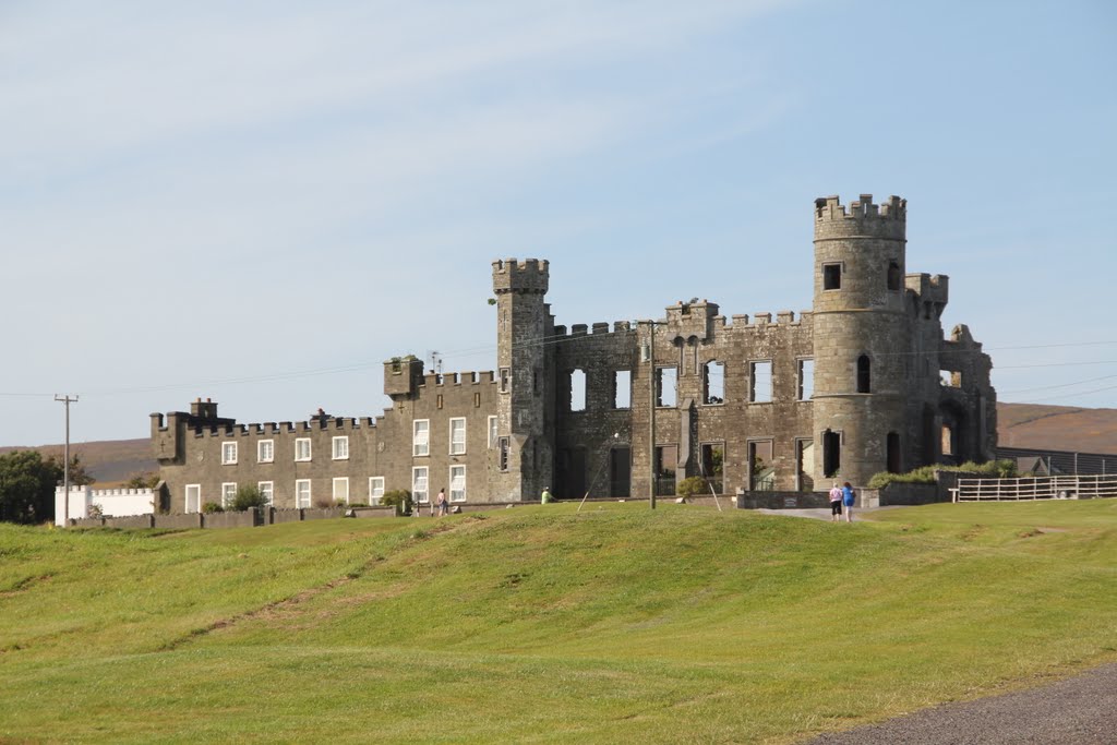 Castle, Ballyheige, Co. Kerry, Ireland by Tomasz Bukowski