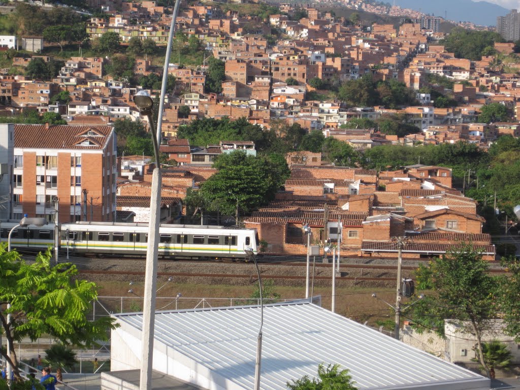 Campo Alegre, Medellín, Medellin, Antioquia, Colombia by Dulfy