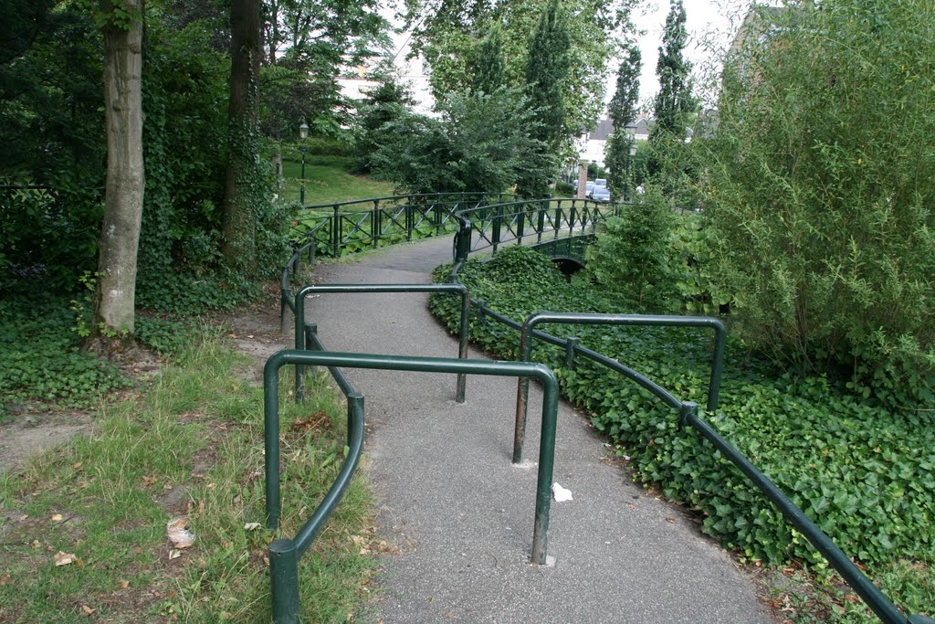 Bikebarricade, Amersfoort. by Carl030nl