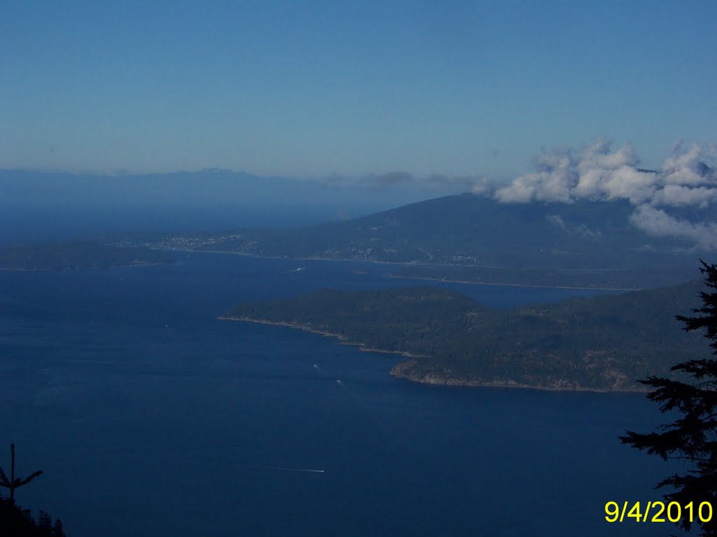 Howe Sound and Sunshine Coast by Wester Van