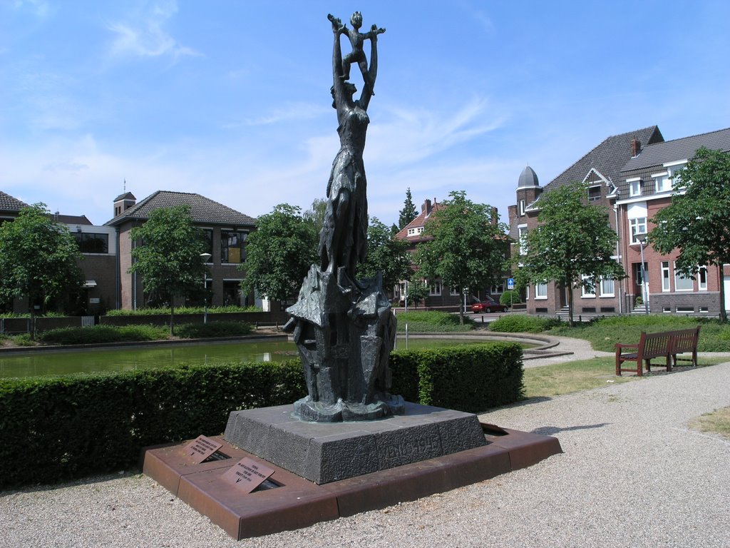 Venlo Rosarium by Hans Hurkmans