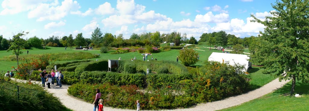 Laatzen, Park der Sinne 2010 by Peter Breitenstein