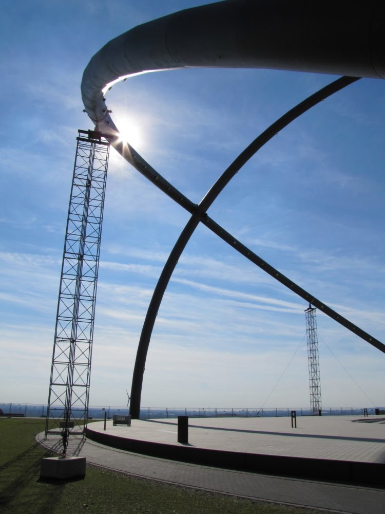 Herten: Halde Hoheward: Horizont-Observatorium by Dieter Möller