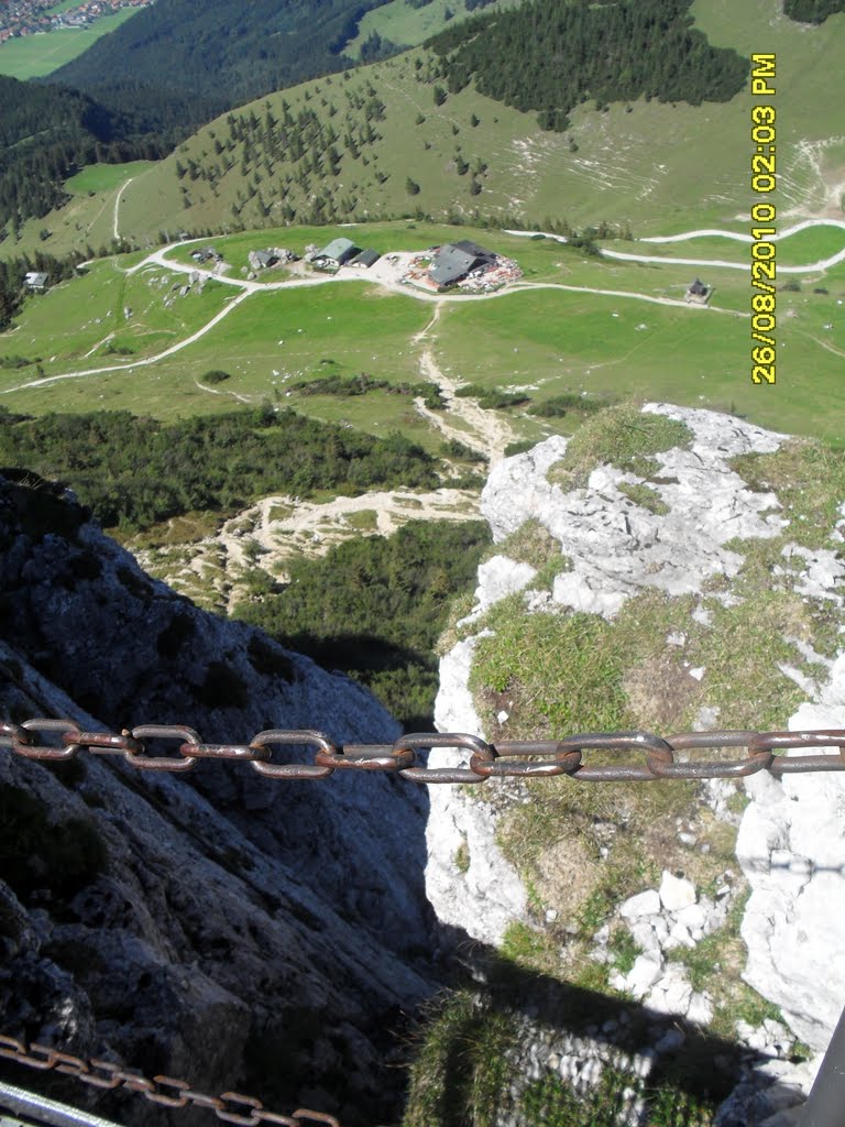 Blick von der Seilschaft auf die Steinlingalm by brixmitix