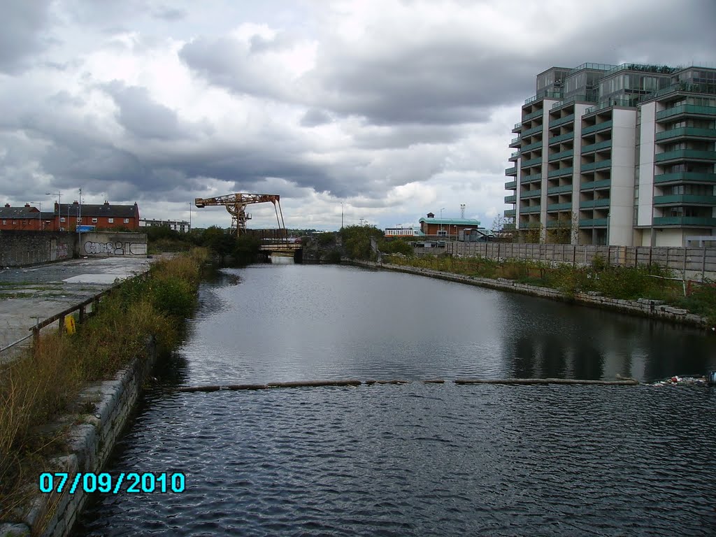 Canal st Spencer Dock, Dublinb by trimpcs