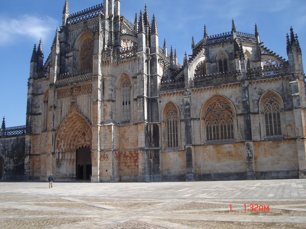 Mosteiro da Batalha. Portugal.. by Luciano Guedes