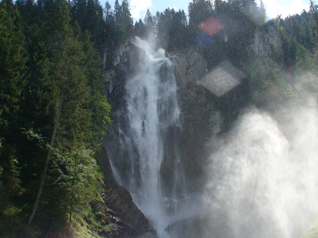 Lenk im Simmental, Switzerland by Roberto.Divia