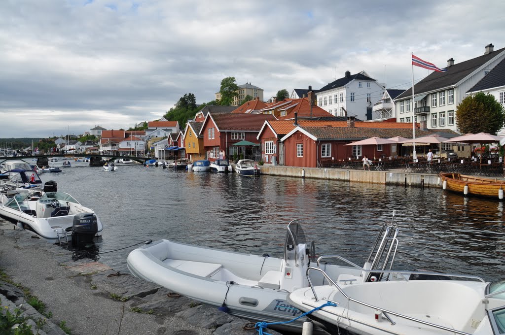 Blindtarmen in Kragerø by knuthenrikhansen