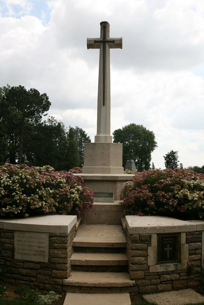 Hunter's Cemetery, Beaumont-Hamel Newfoundland Memorial Park, Beaumont-Hamel, Somme, Picardie, France by Hans Sterkendries