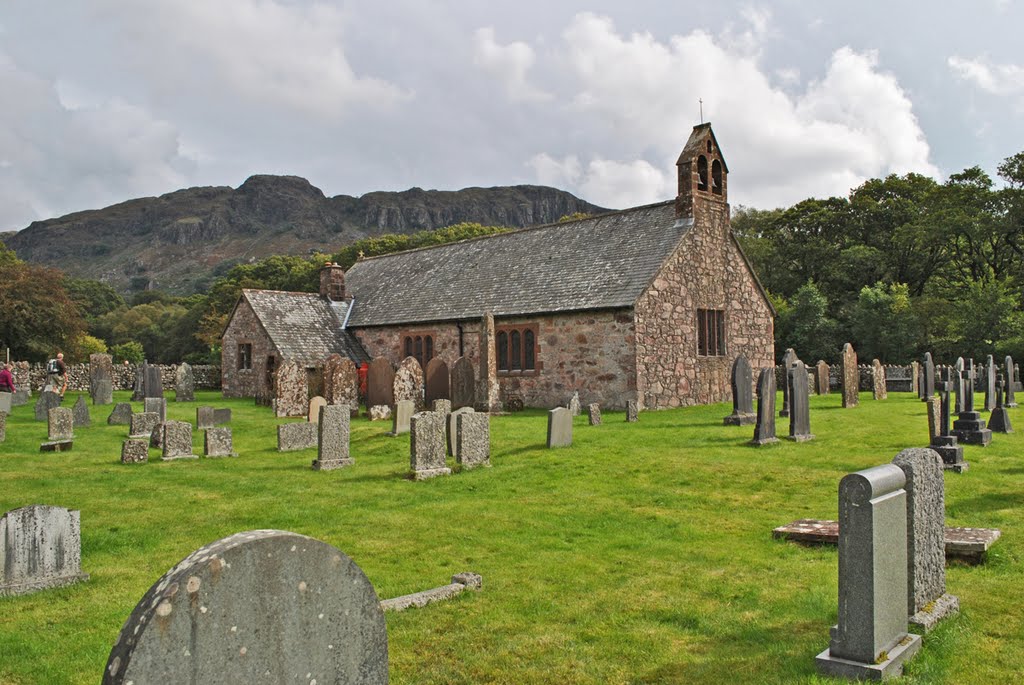 St. Catherine's churchyard, Boot. by Jeff Annely