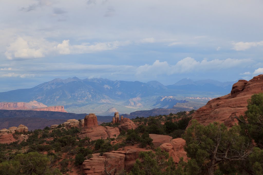 La Sal Mountains from Devil's Garden by Joesaman