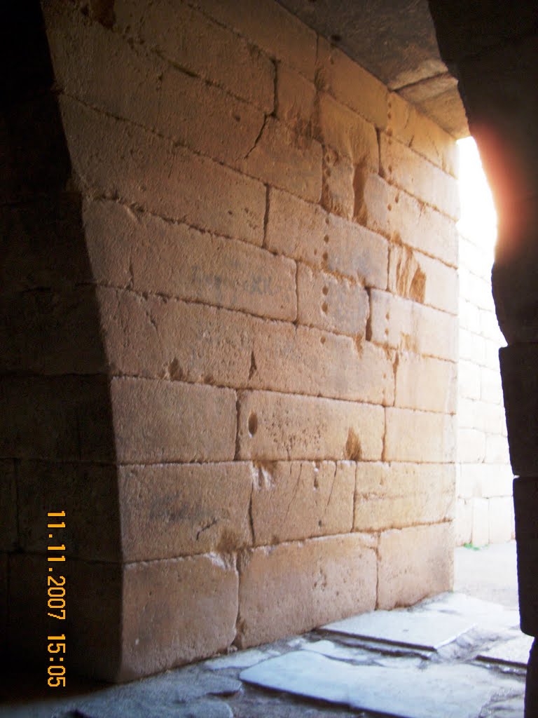 Treasury of Atreus - the north wall of the entrance by Athang1504