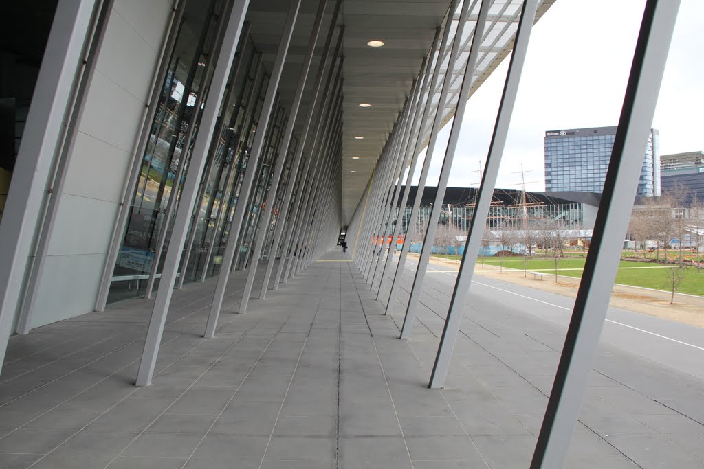 Melbourne Exhibition Center, Jeff's Shed by samung