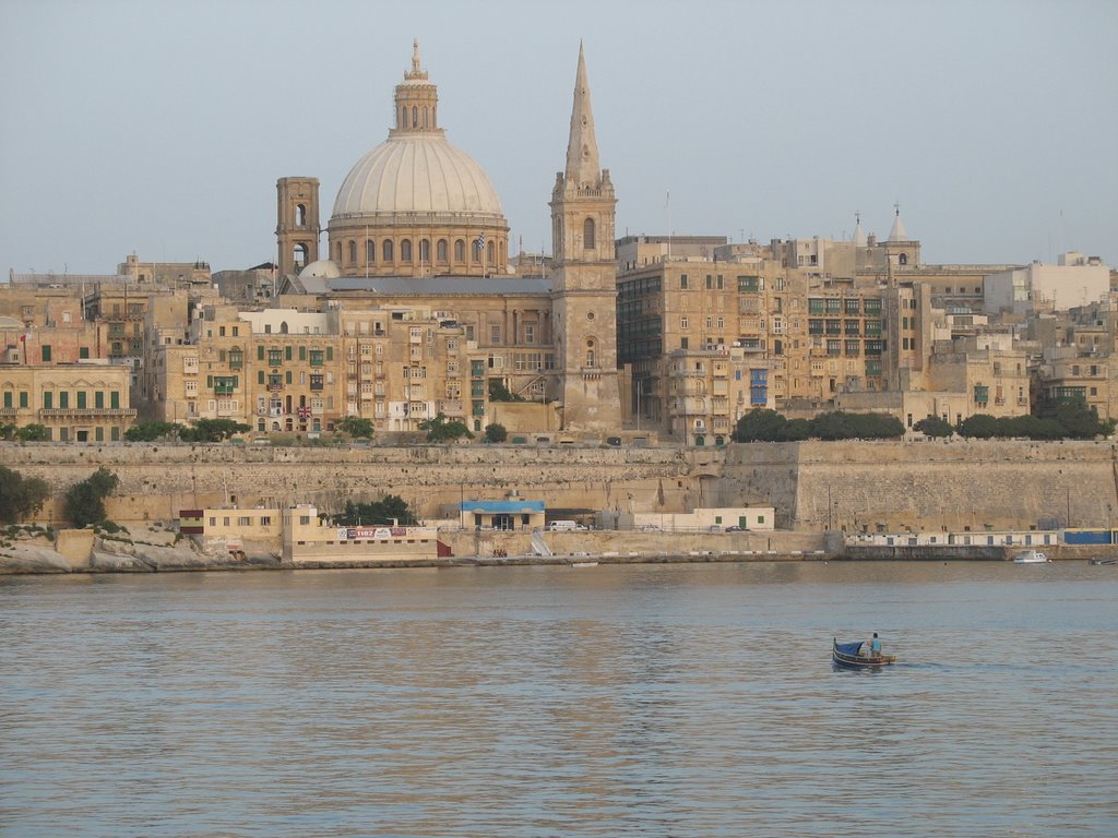 Sliema harbor by alrak