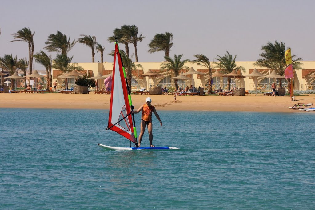 Hurghada, Qesm Hurghada, Red Sea Governorate, Egypt by svetlovskiy