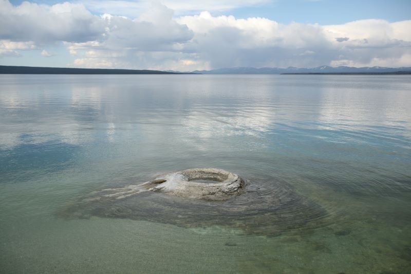 Yellowstone National Park by www.scenicphotograph…