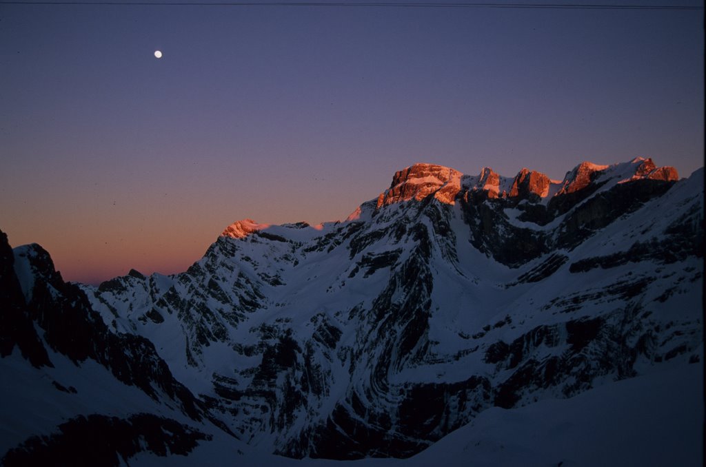 Marboré vu du refuge de la brèche by pieroguide