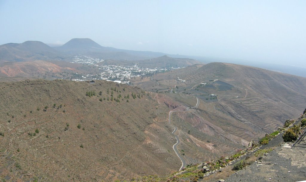 Mirador de Haría by joan miquel