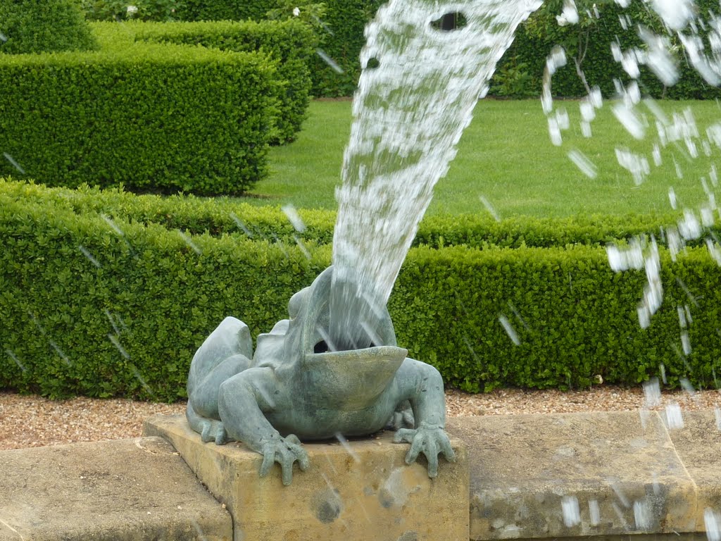 Jardins d'Eyrignac by PierrefromBayRidge