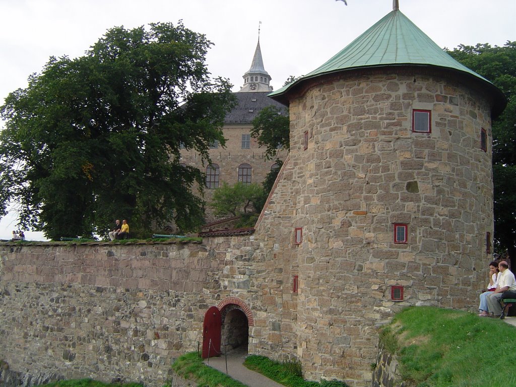 Akershus Fortress by pjmolina