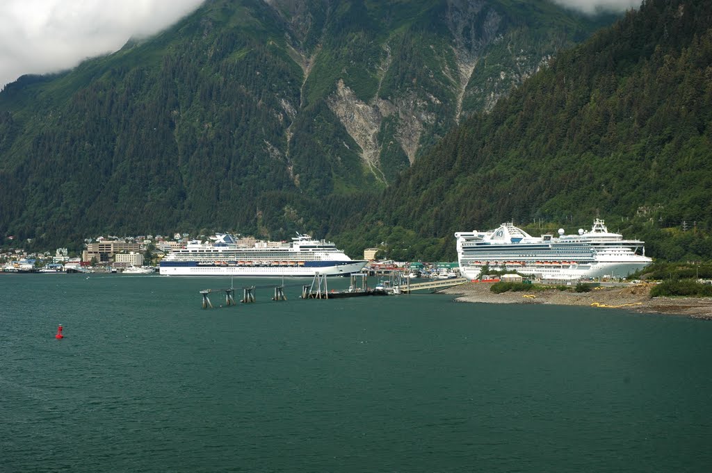 Juneau harbour by DCA996