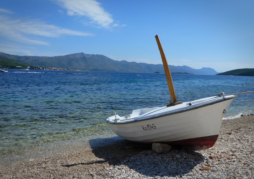 Boat On The Beach by Steve Porteous