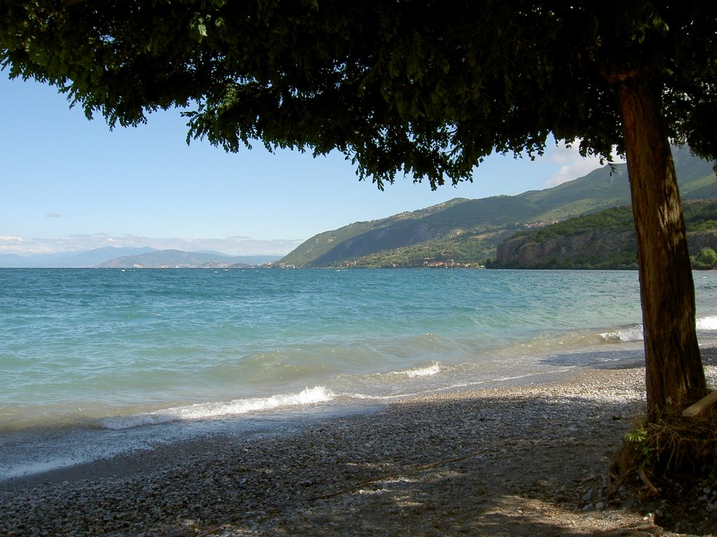 Pestanska, Ohrid, Macedonia by Pilch