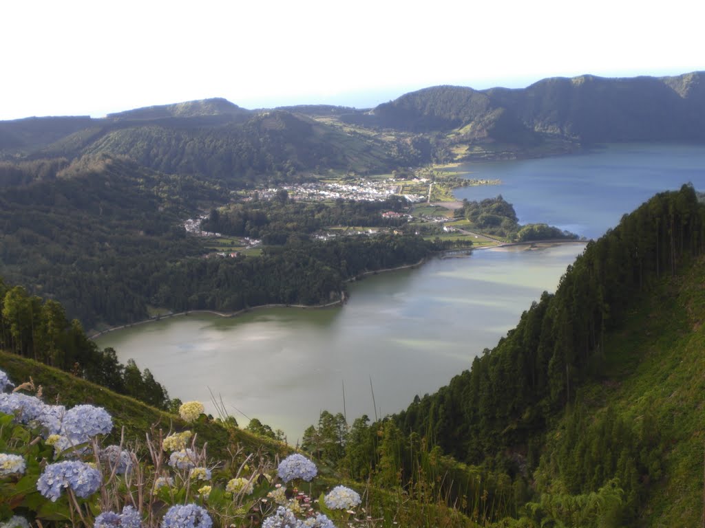 Sete Sidades. Açores. Portugal by yuriy pankiv