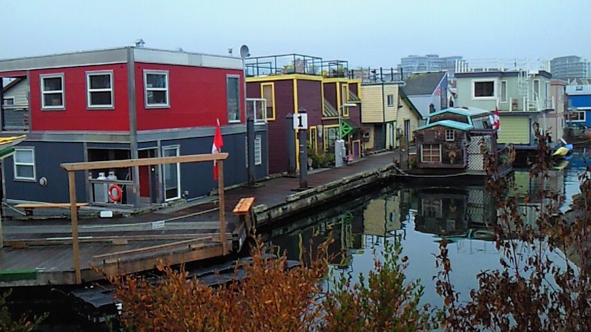 Fisherman's Wharf Park (Victoria, BC) by Reina Takamatsu