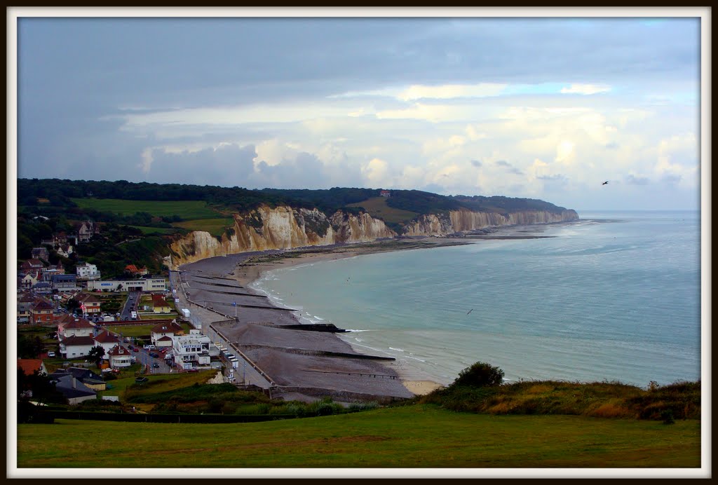 Pourville-sur-Mer by Juanjo Alustiza