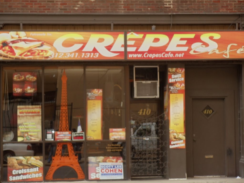 Crepes Cafe on Clark Street by KThomas