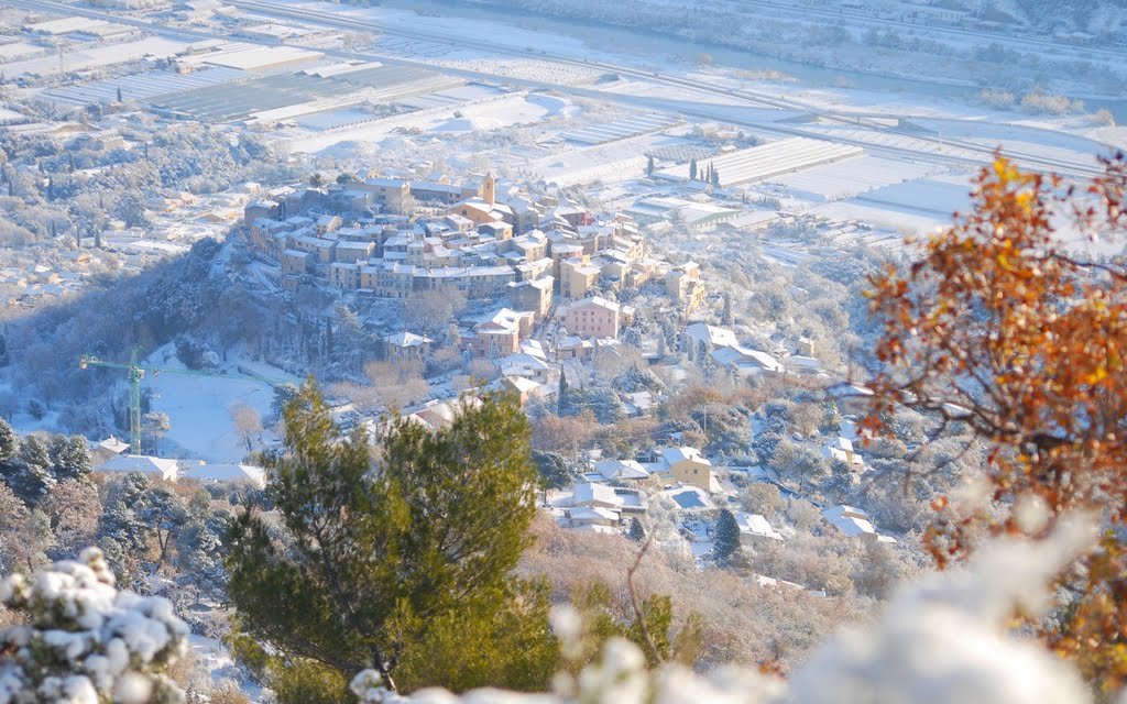 Gattières sous la neige.1 by lasalle