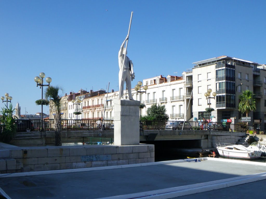 Frankreich_Languedoc-Roussillon_Hérault_Sète_Quai de la Résistance by Elmokula