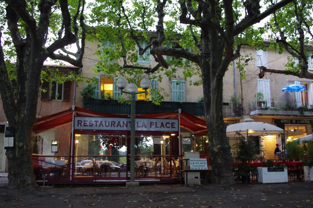 Restaurant de la place de Villecroze by Claude Collet