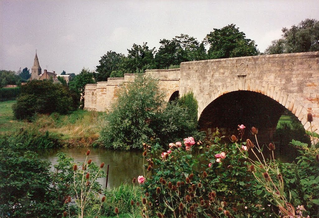 Wansford Bridge by bridgink