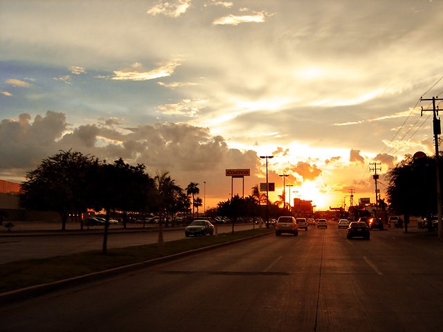 Blvd Luis Donaldo Colosio by rodge