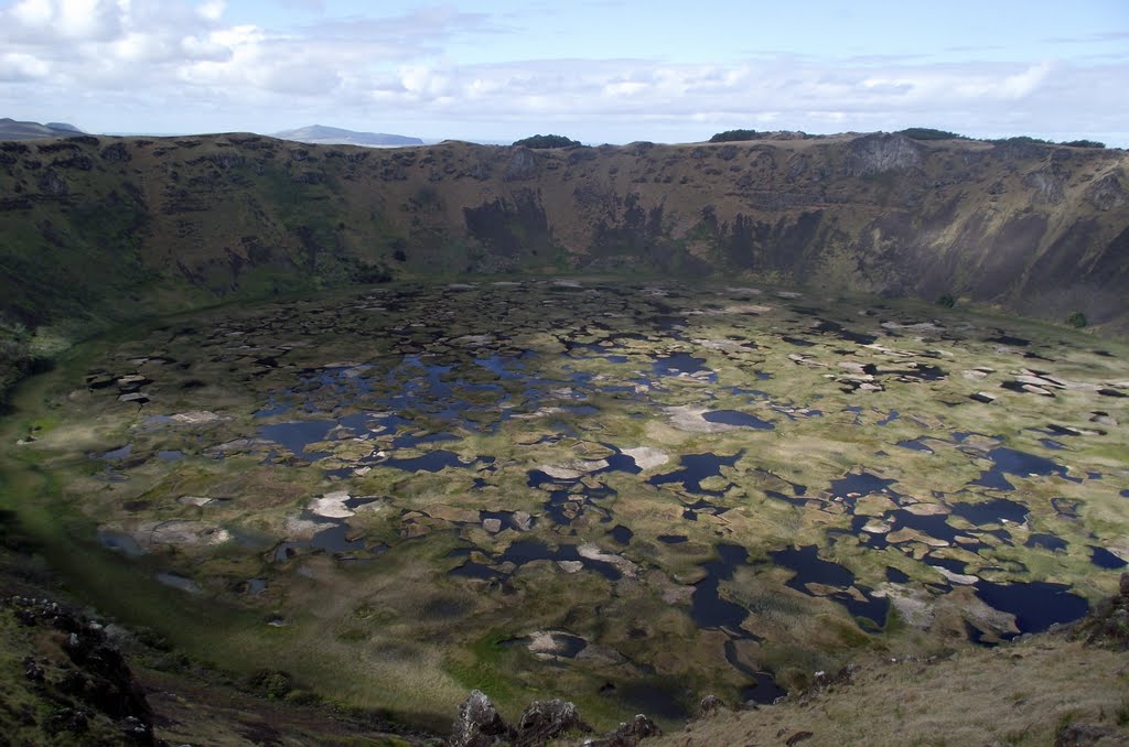 Cráter del volcán Rano Kau by ferrofreddy