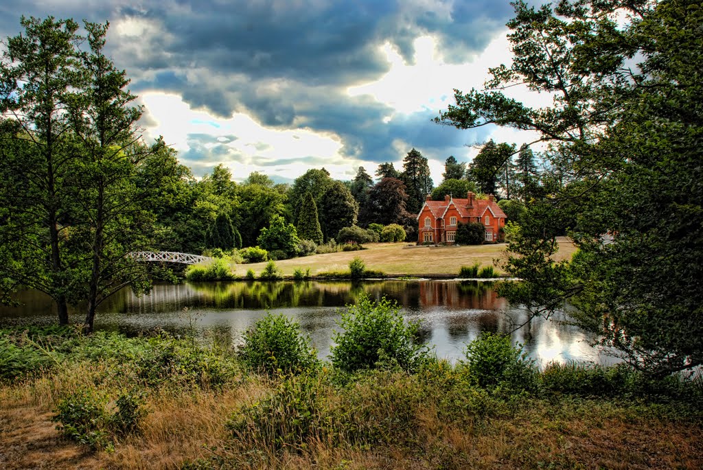 Virginia Water by patoviking