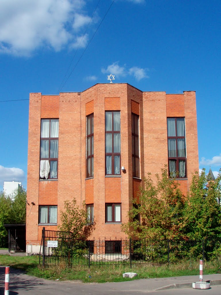 Synagogue of the Jewish religious community "Darkey Shalom" by IPAAT