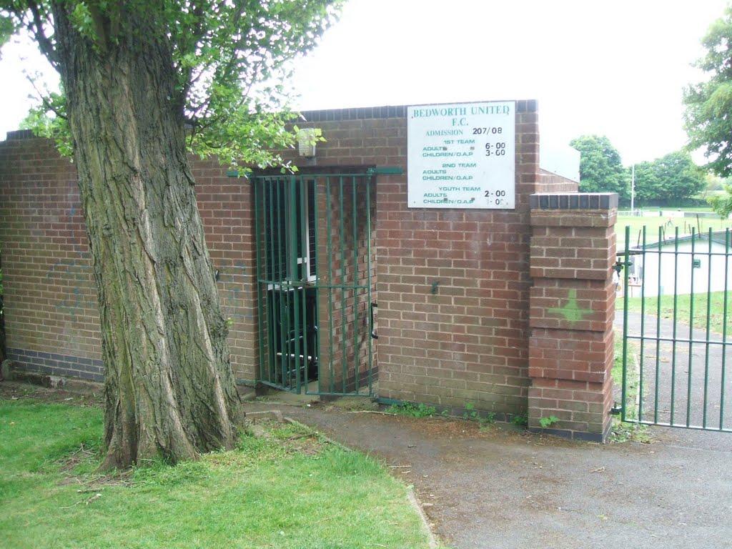 Entrance, Bedworth United FC by Tourmaline